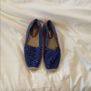Sam Edelman detailed slide ons
